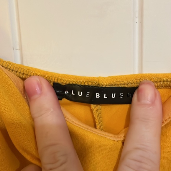 Blue blush medium  Yellow Dress with wrap top & side tie NWOT - Picture 5 of 5